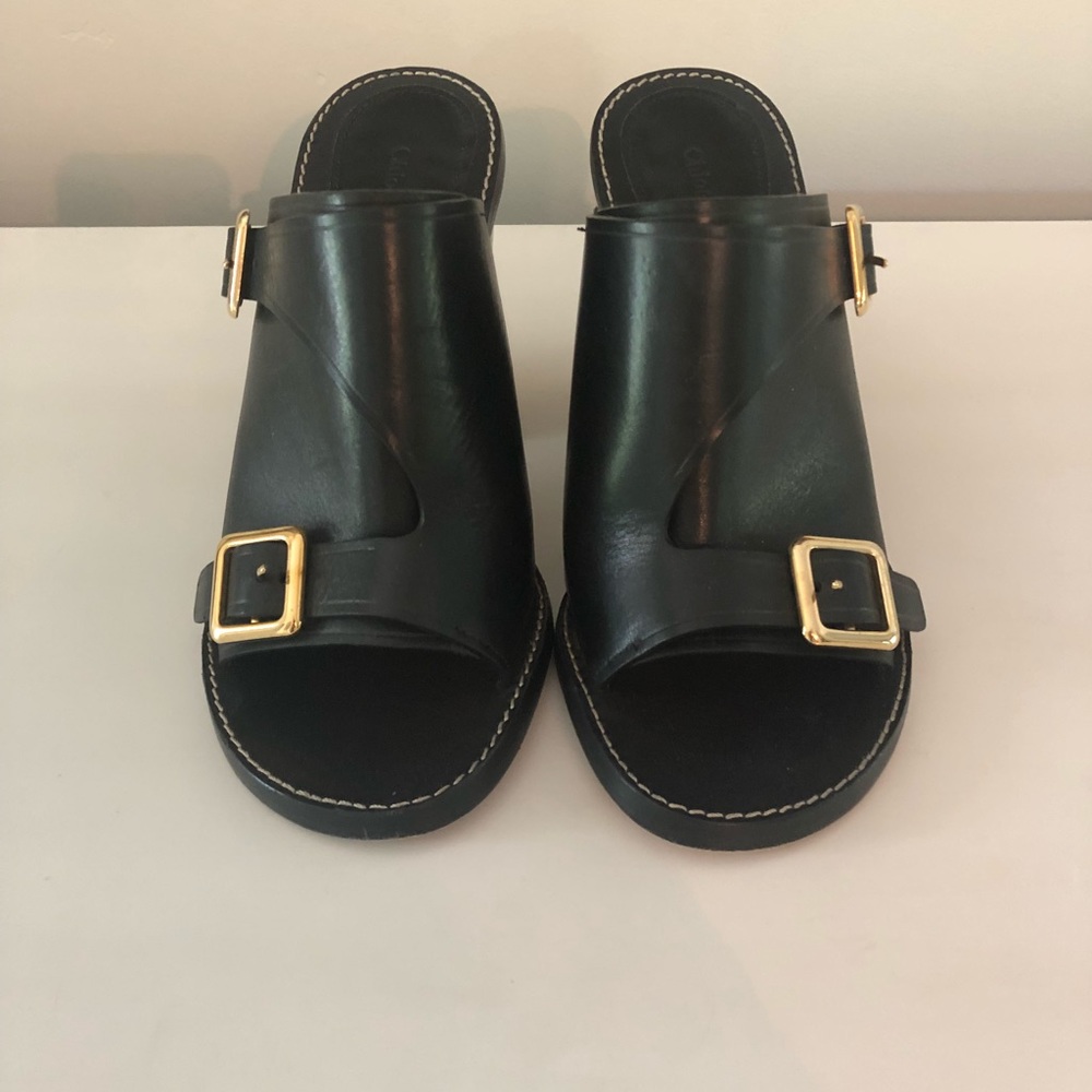 Chloe shoes. Only worn once!